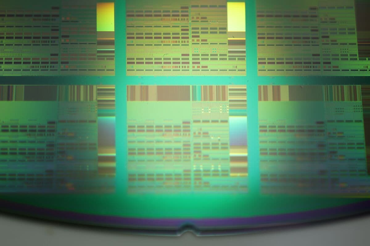 Mercados: El giro de riesgo de Irán golpea a las tecnológicas